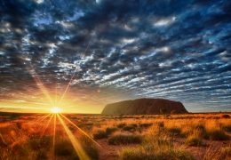 australia_ayersrock_2