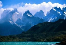 1024px-A_view_towards_Torres_Del_Paine